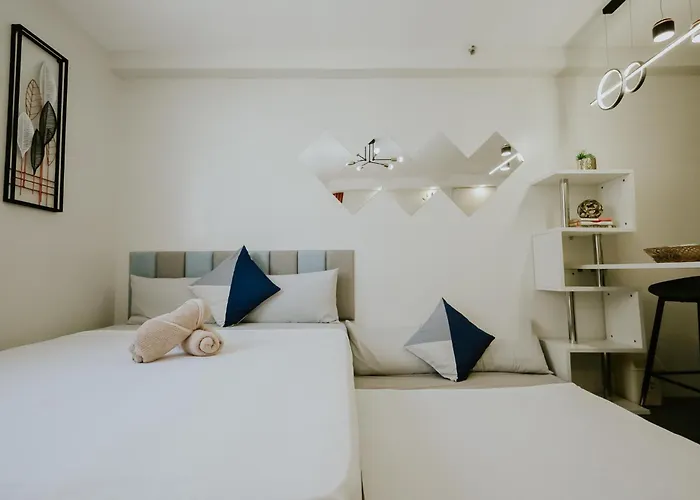 Near Airport & Beaches, Wifi, Netflix, Pool